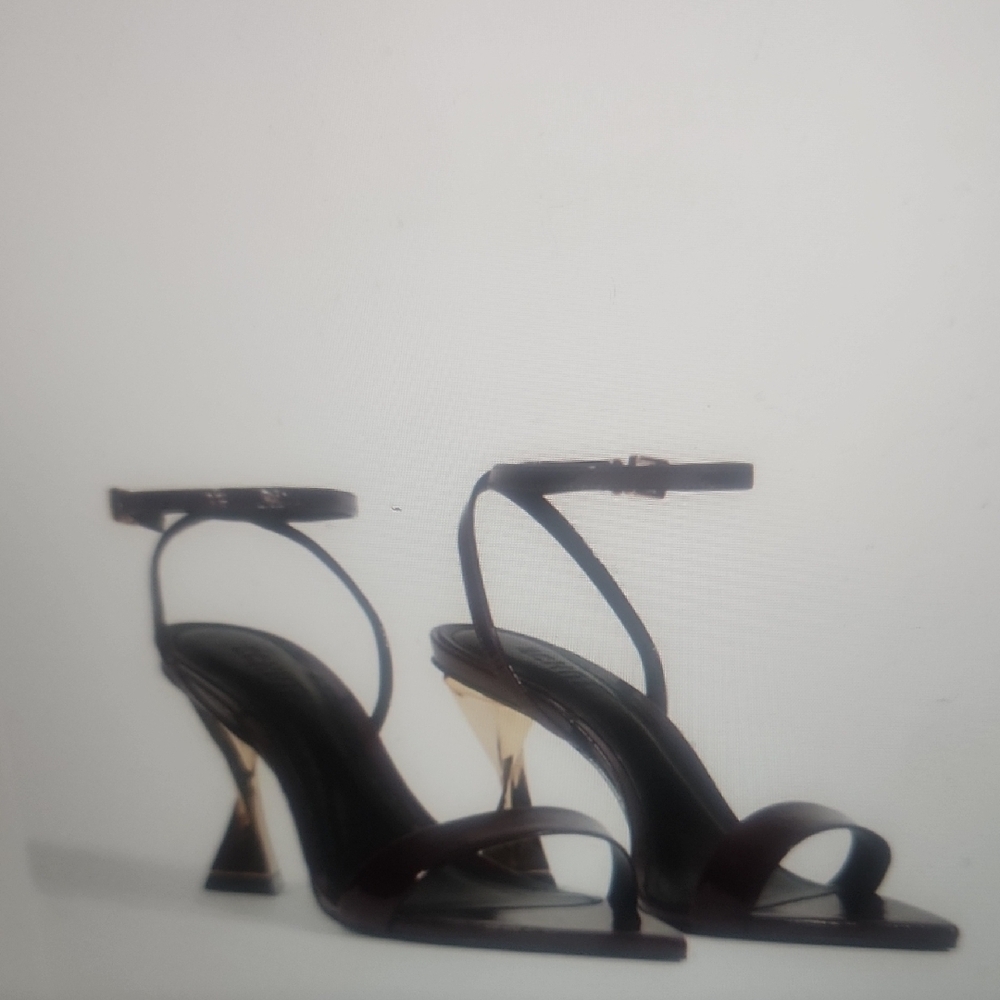 SCHUTZ Elisha Sandal Size 7 Maplewood